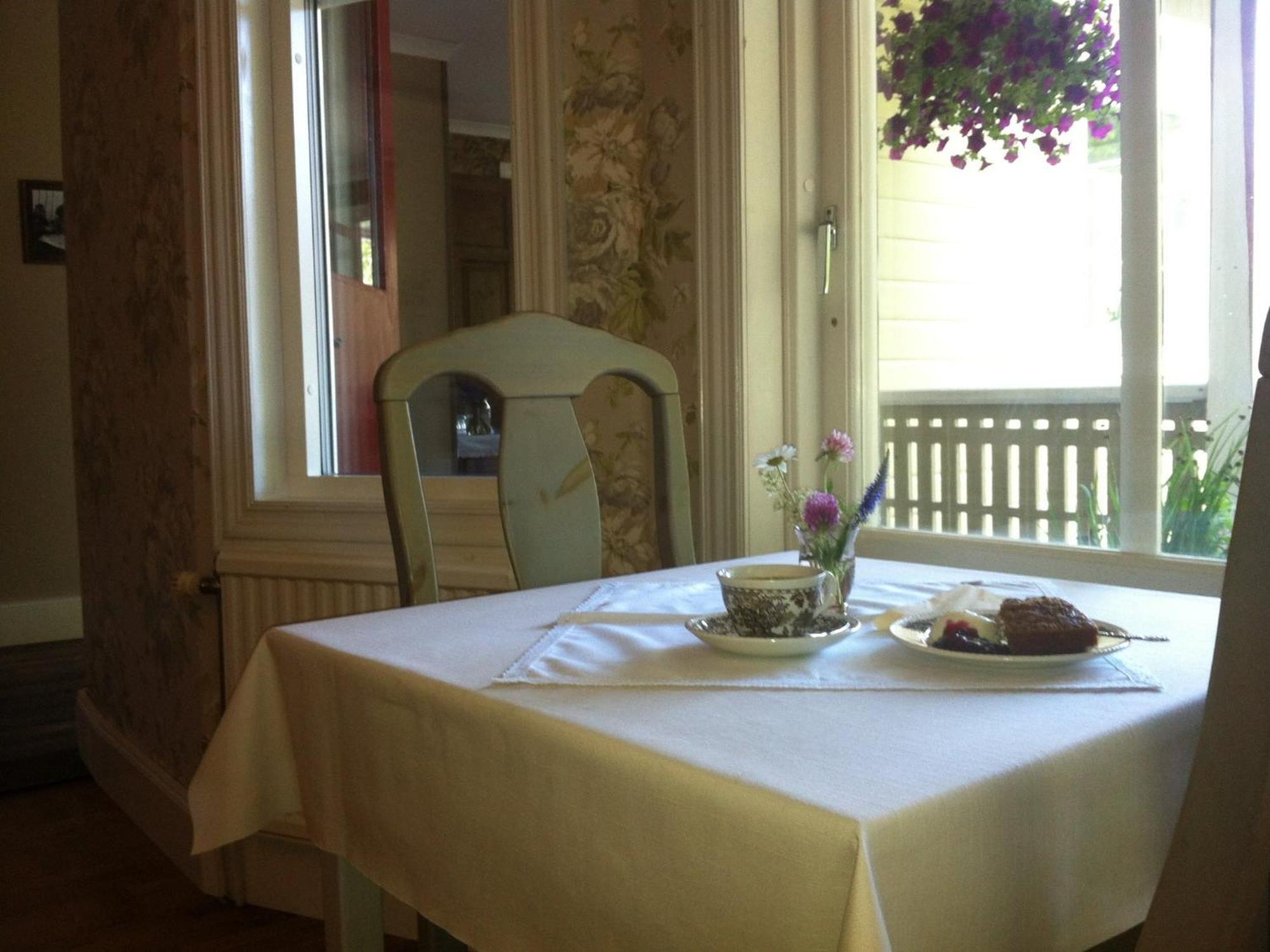 Ljugarn Ardrebo B&B מראה חיצוני תמונה