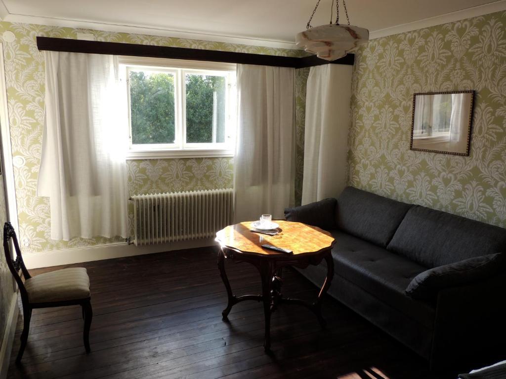 Ljugarn Ardrebo B&B חדר תמונה